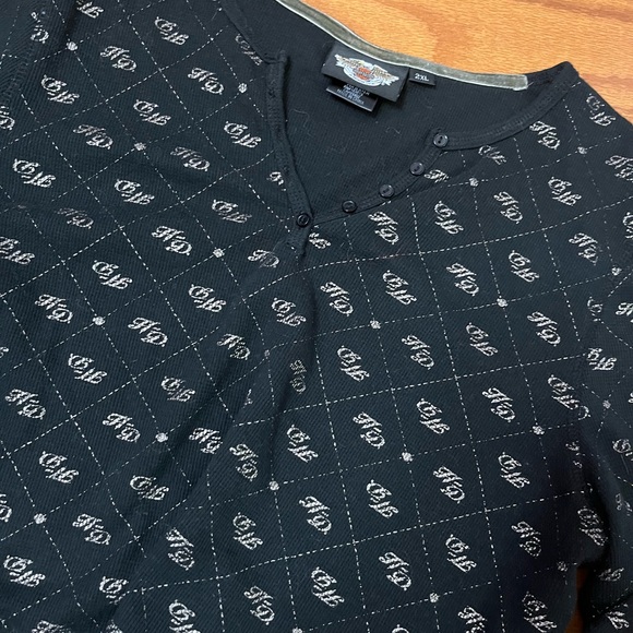 Harley-Davidson Black and White Patterned Long Sleeve Top - Picture 2 of 4